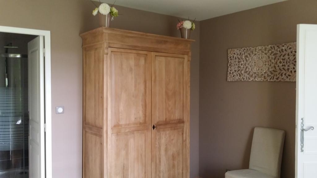 Les Portes Du Soleil Bed and Breakfast Capestang Kamer foto